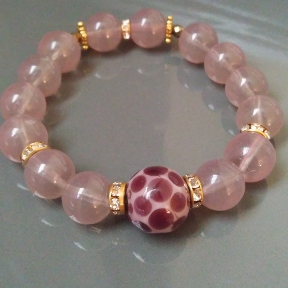 Jewerly - Picture 1 of 1